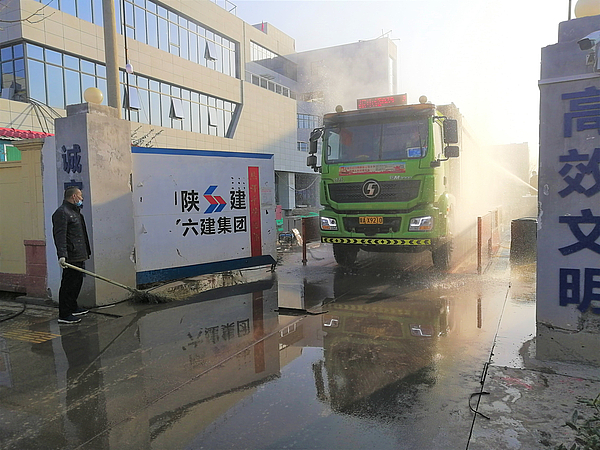 光儲一體化項目余土清運工作.jpg 光儲一體化項目余土清運工作.jpg